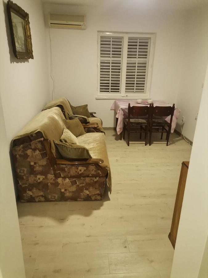 Apartman Danica Херцег-Новий Екстер'єр фото